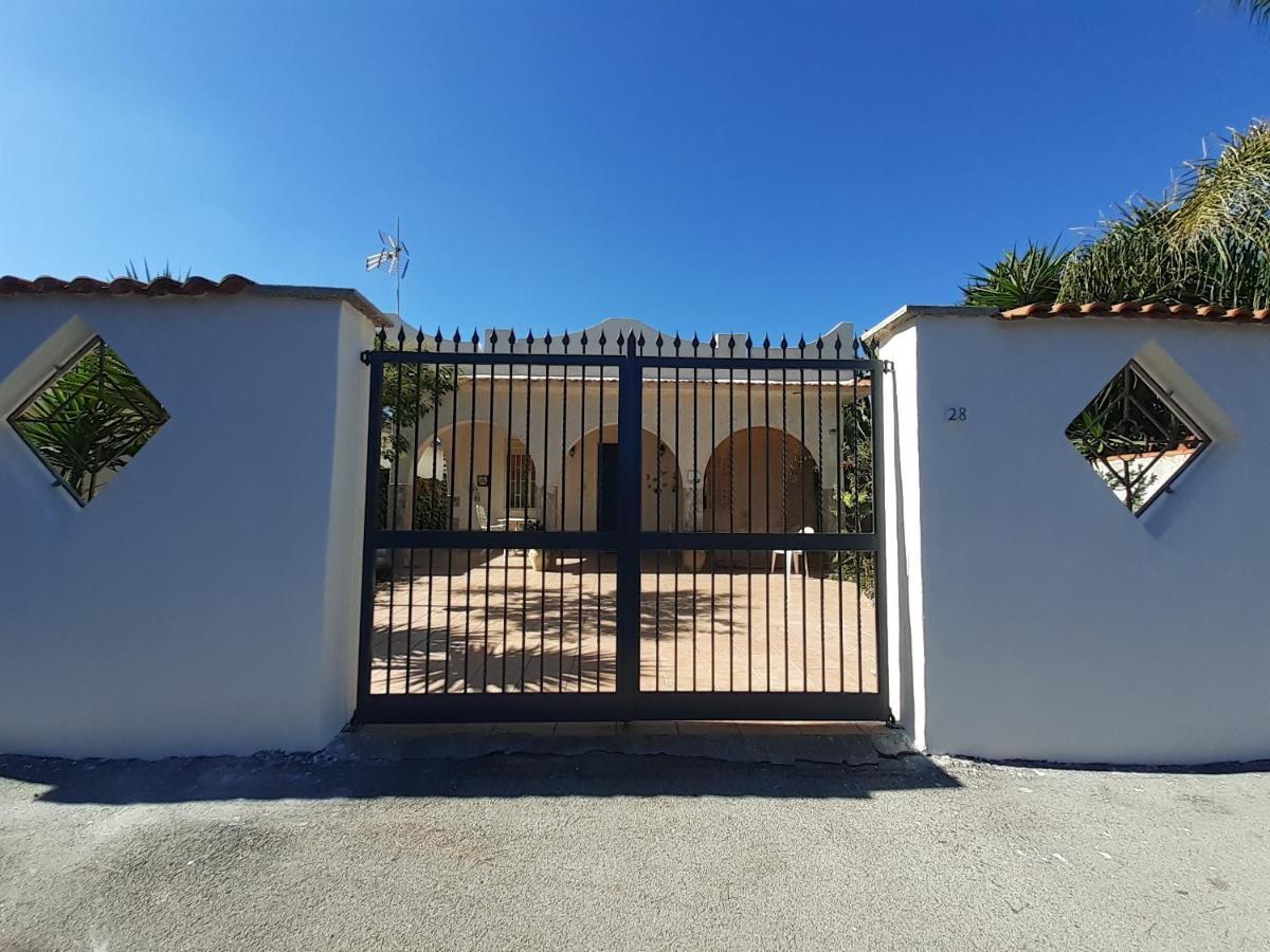 Villa Al Mare Lighthouse Villaggio San Leonardo Exterior foto